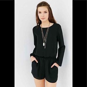 Lucca Sheer Romper🖤